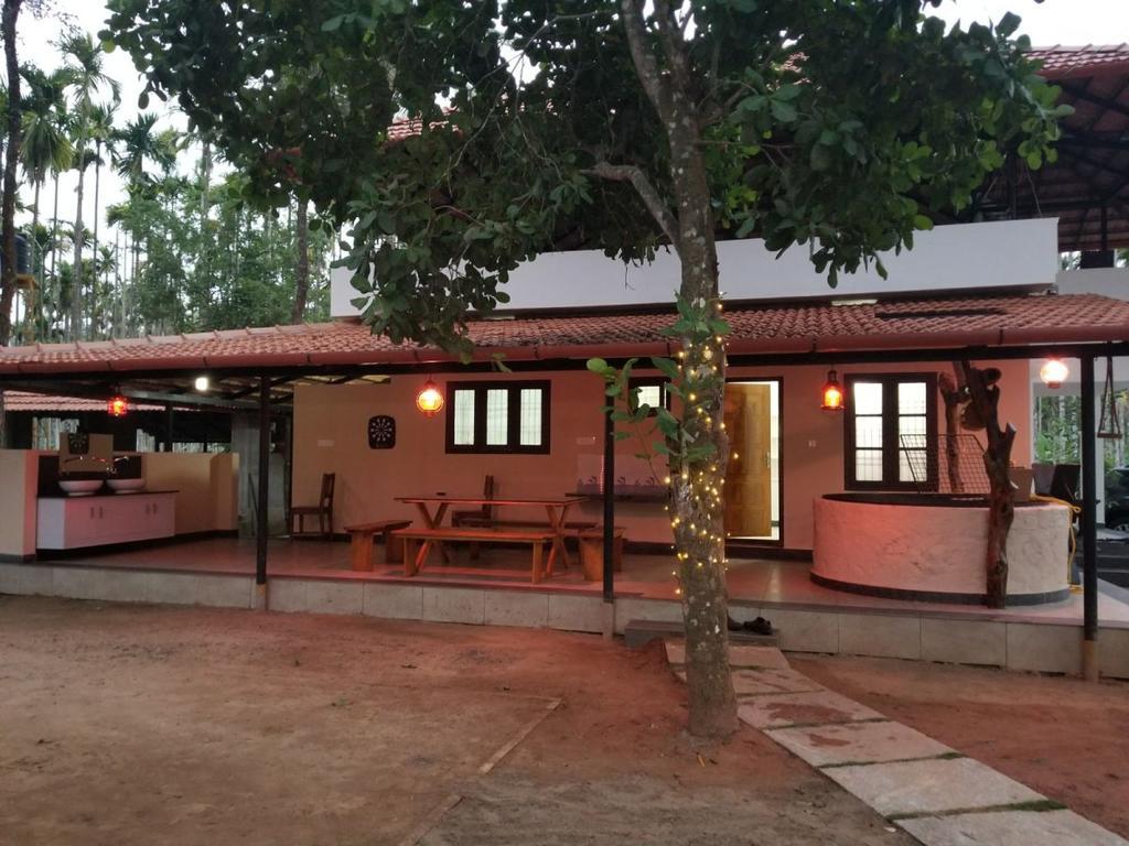 Talking Trees Hotel Panamaram Exterior photo